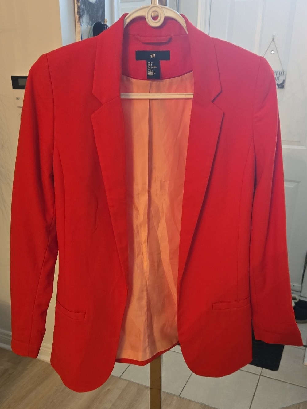 H&M red open blazer jacket, lined l, with pockets, great condition